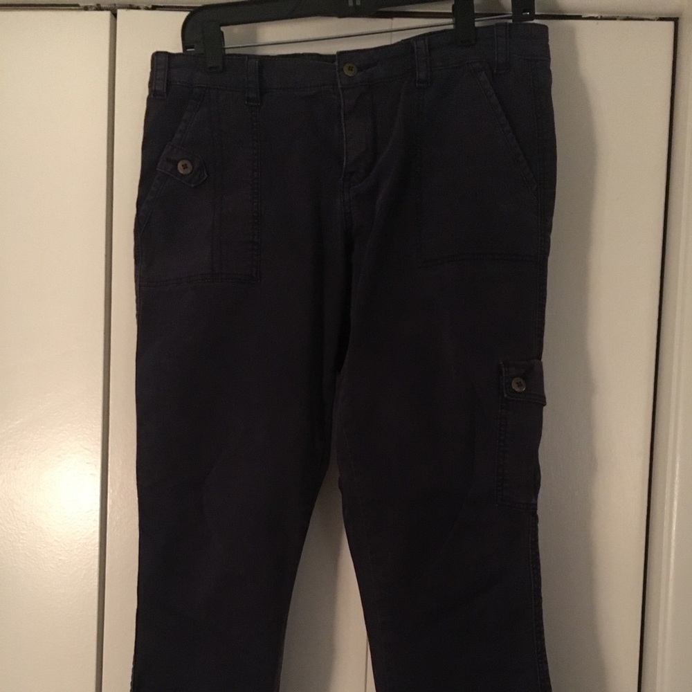 Daughters of the Liberation Cropped Cargo Pants